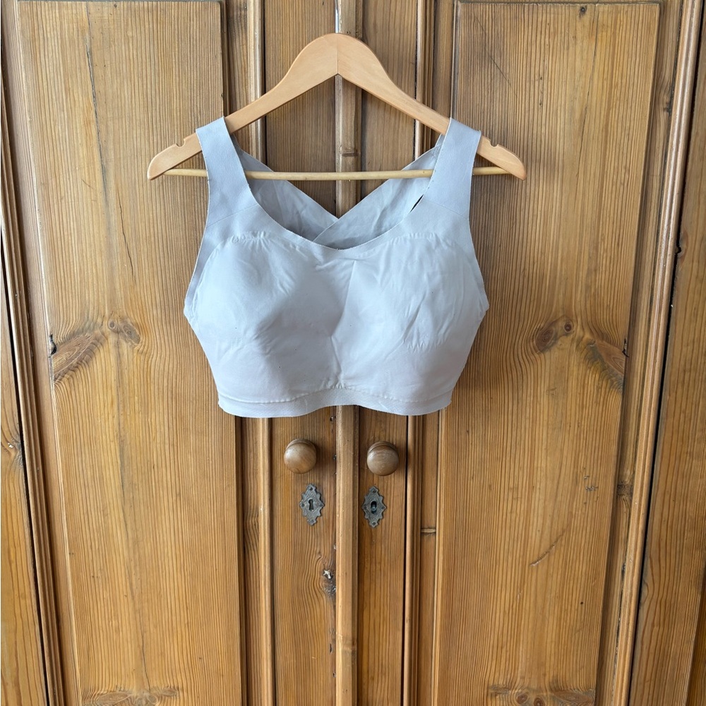 lululemon athletica beige support bra